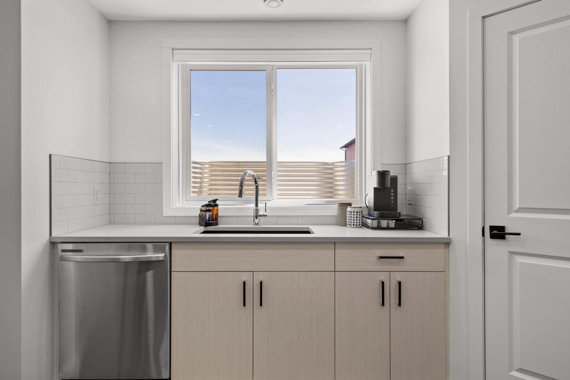 Livingston Way I Sleep 6 I Netflix I Kitchen I Tv Vila Pincher Creek Exterior foto